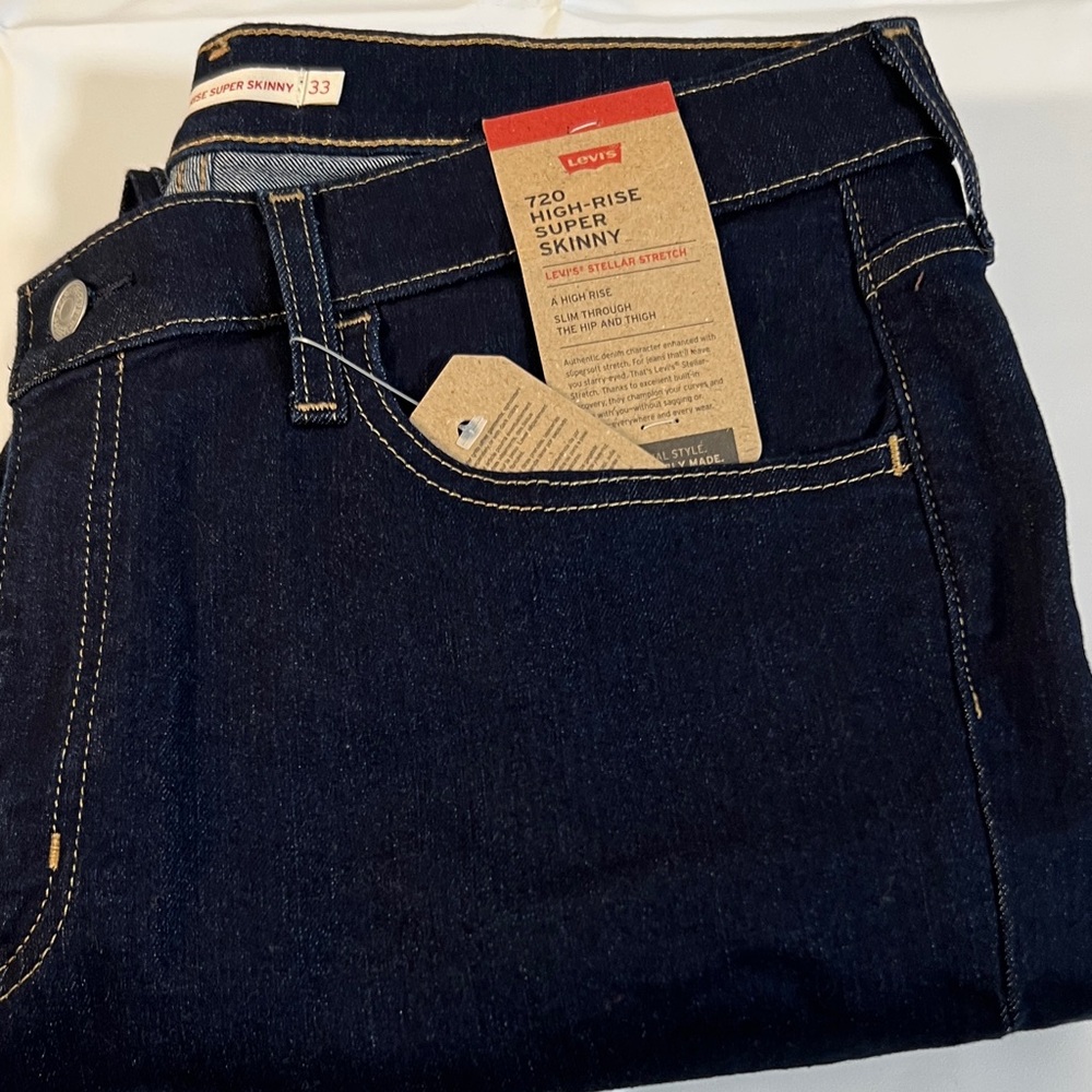 Levi's Women's High Rise Jeans - Dark Blue